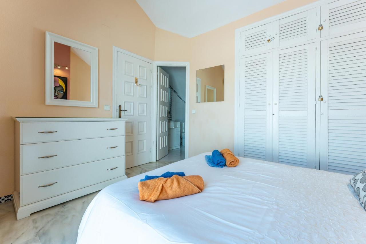Townhouse Beachside Fuengirola Esterno foto